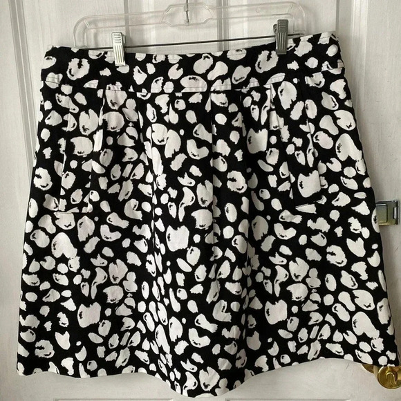 Michael Michael Kors Mini Skirt Women Size 12 - Picture 1 of 5